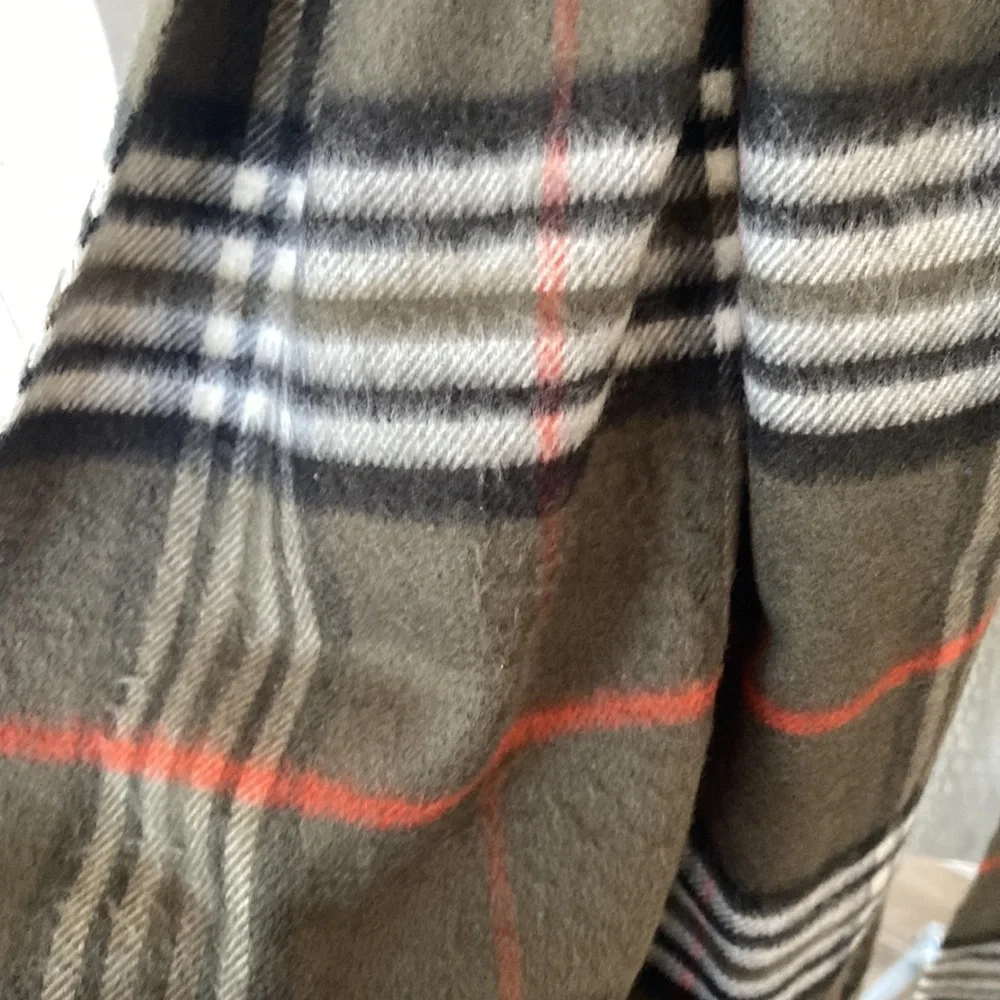 V. Fraas Cashmink scarf